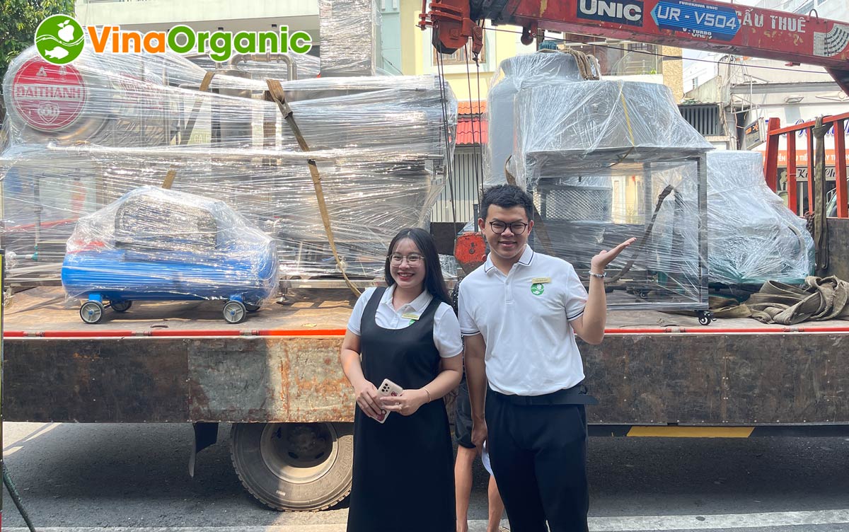 VinaOrganic đã chuyển giao thành công công nghệ và dây chuyền sản xuất snack nấm hương chiên chân không tại Lâm Đồng, góp phần nâng cao giá trị đặc sản địa phương. Dự án này hứa hẹn mang đến những sản phẩm snack nấm hương chất lượng cao, giữ trọn hương vị tự nhiên và giá trị dinh dưỡng, đáp ứng nhu cầu thị trường ngày càng tăng về thực phẩm lành mạnh.