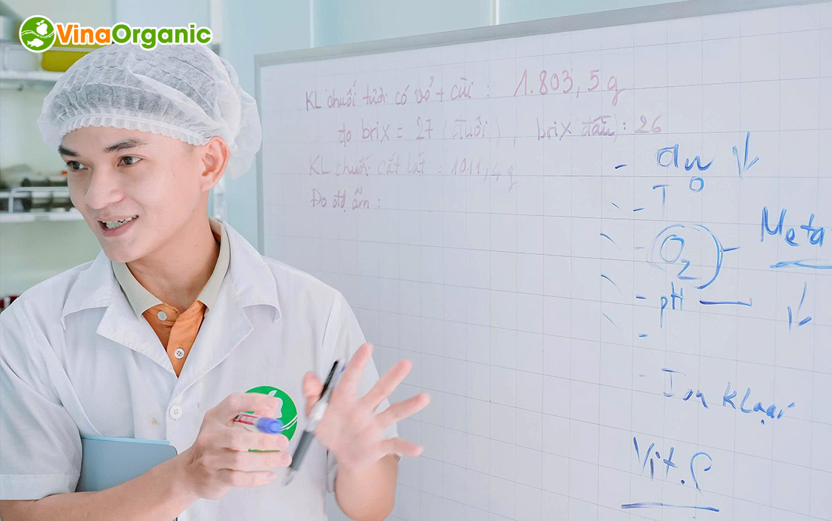 Hãy cùng VinaOrganic tổng kết lại một số hình ảnh của lớp học Khoá học R&D thực chiến trong tháng 6 vừa qua nhé!