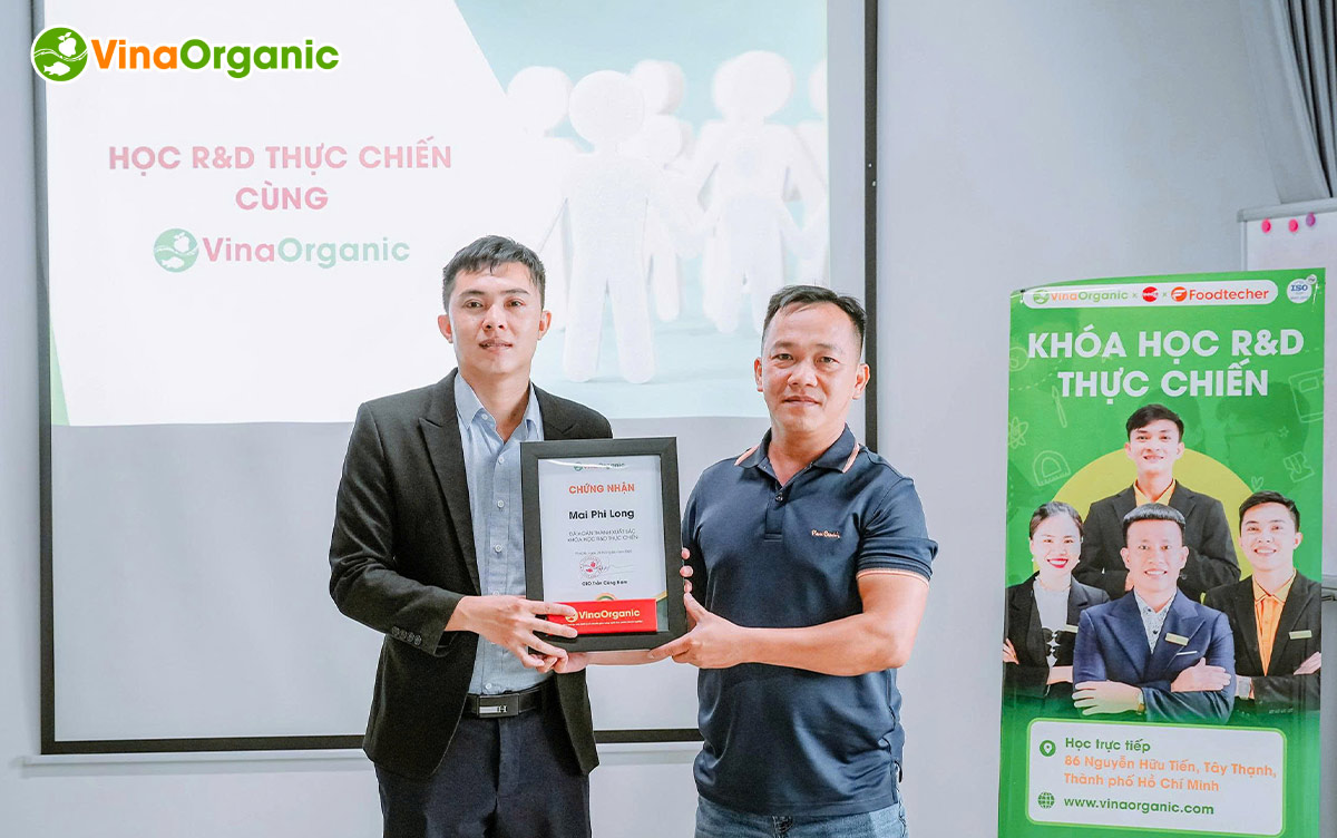 Hãy cùng VinaOrganic tổng kết lại một số hình ảnh của lớp học Khoá học R&D thực chiến trong tháng 6 vừa qua nhé!