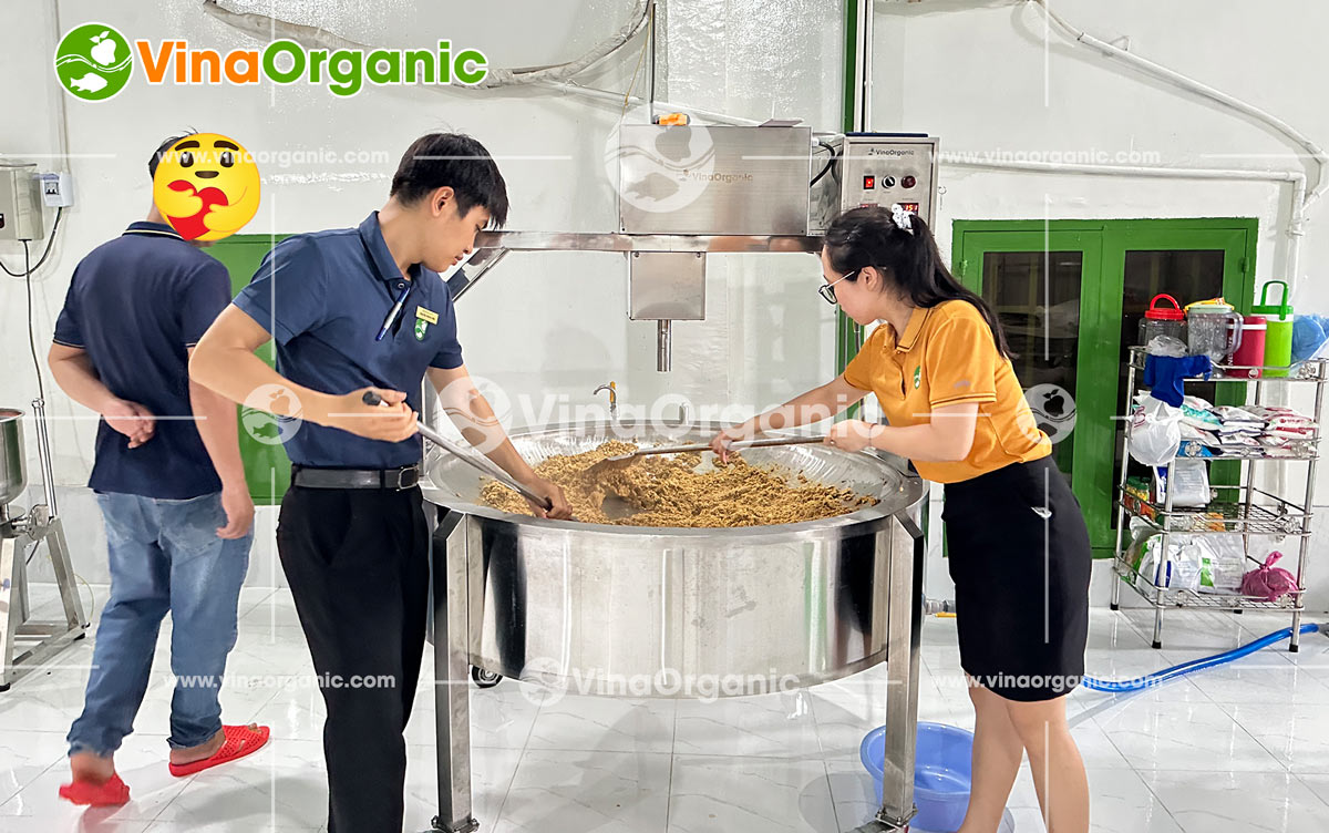 Vừa qua, VinaOrganic đã hoàn tất chuyển giao công nghệ sản xuất chà bông lươn cho một khách hàng tại TP.HCM.