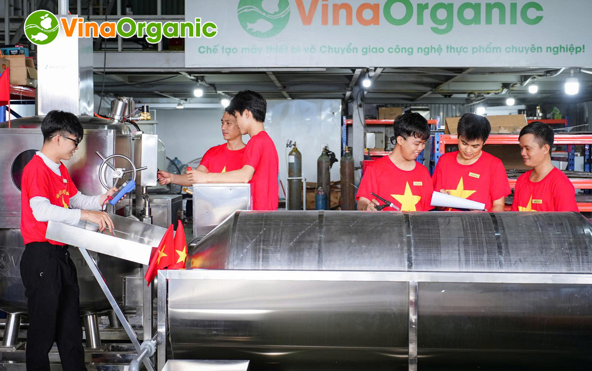 Tập thể cán bộ nhân viên VinaOrganic đã cùng nhau hưởng ứng lễ 2/9 với nhiều hoạt động ý nghĩa vào những ngày thu lịch sử.