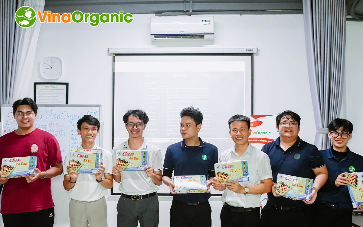 Tiếp nối chuỗi Hội thao VinaOrganic 2025 là giải cờ vua. Hãy cùng VinaOrganic nhìn lại những khoảnh khắc vừa qua nhé!