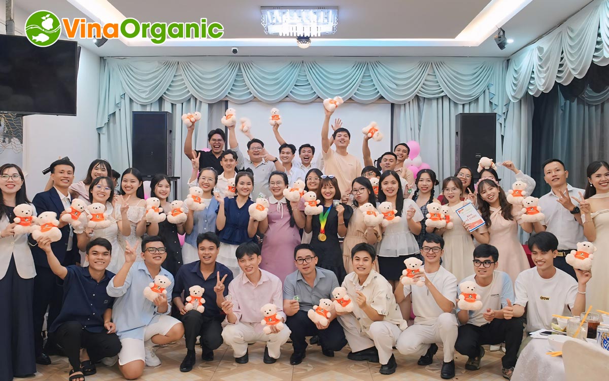 Vừa qua đã khép lại một không khí ấm cúng và đầy ý nghĩa tại buổi lễ bế mạc Hội thao VinaOrganic 2025 lần 1, đánh dấu một mùa giải thành công