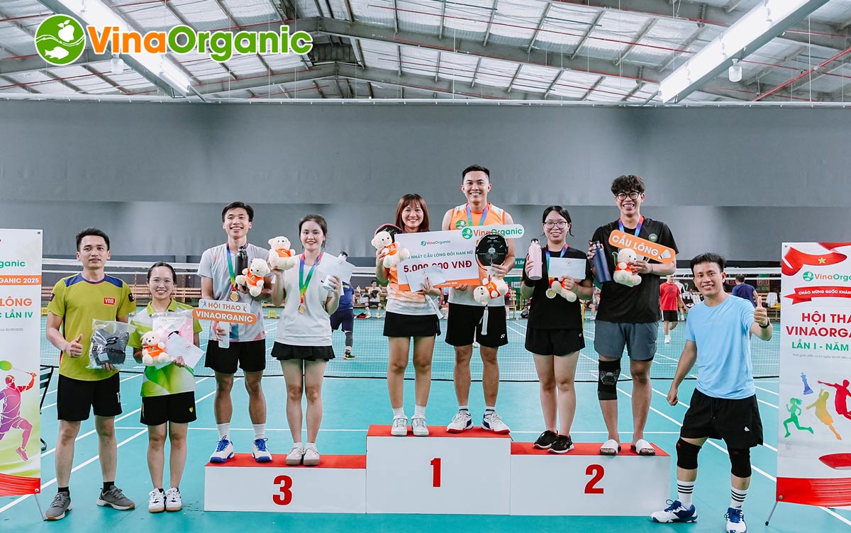 Để hoàn thành chuỗi Hội Thao VinaOrganic, toàn thể CBNV tiếp tục đến với môn thi cuối - Giải cầu lông Đôi nam nữ.
