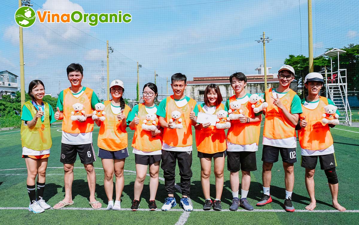 VinaOrganic lại tiếp tục trở lại đường đua với môn thi Kéo co và ba môn phối hợp - một trong những môn thi của chuỗi hội thao VinaOrganic.