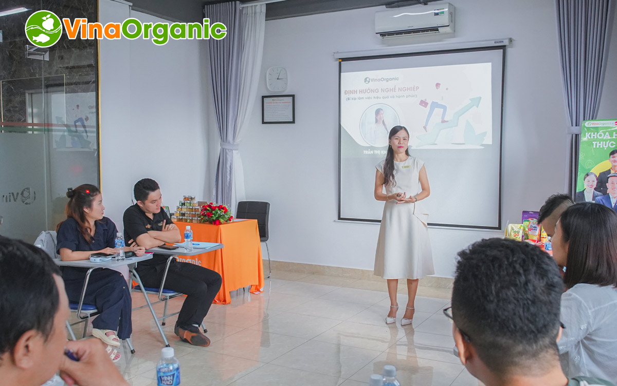 Tháng 10 vừa qua, VinaOrganic đã tổ chức thành công Khoá học R&D thực chiến với sự tham gia đông đảo của các học viên.