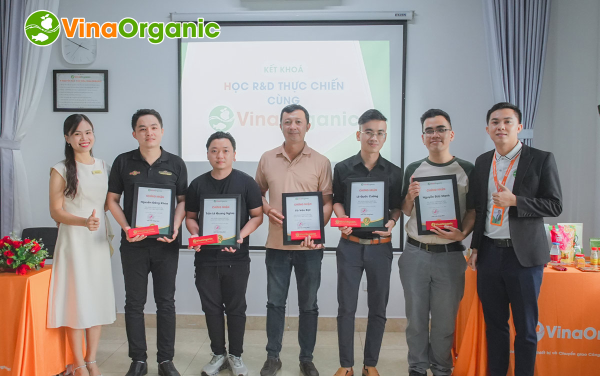 Tháng 10 vừa qua, VinaOrganic đã tổ chức thành công Khoá học R&D thực chiến với sự tham gia đông đảo của các học viên.