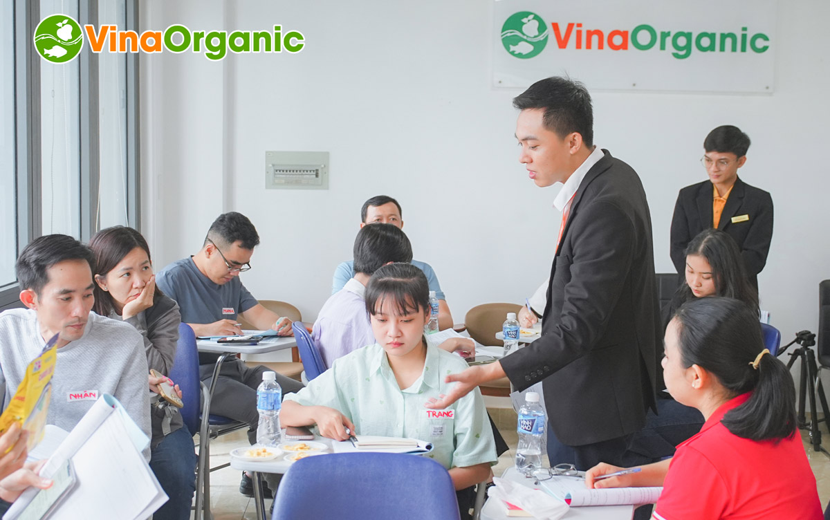 Tháng 10 vừa qua, VinaOrganic đã tổ chức thành công Khoá học R&D thực chiến với sự tham gia đông đảo của các học viên.
