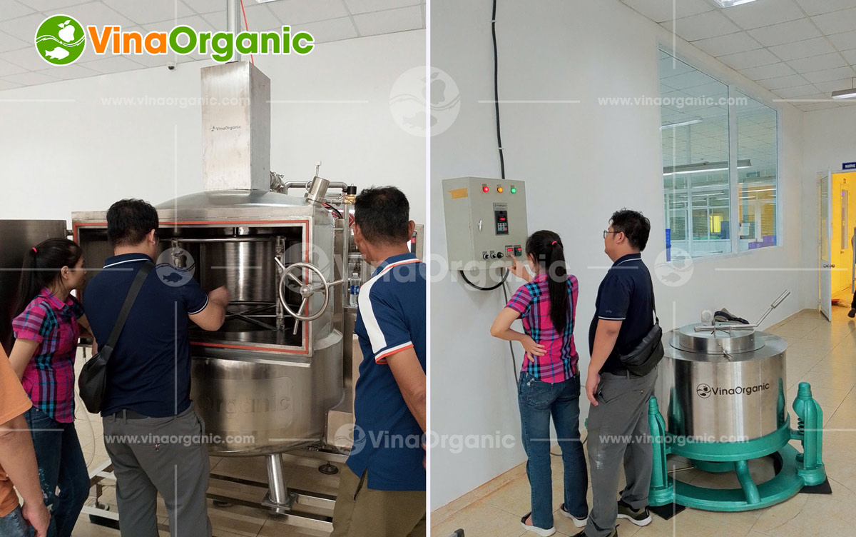 Vừa qua, VinaOrganic đã có mặt tại Lâm Đồng để lắp đặt và hướng dẫn vận hành Dây chuyền máy chiên chân không 50kg cho khách hàng