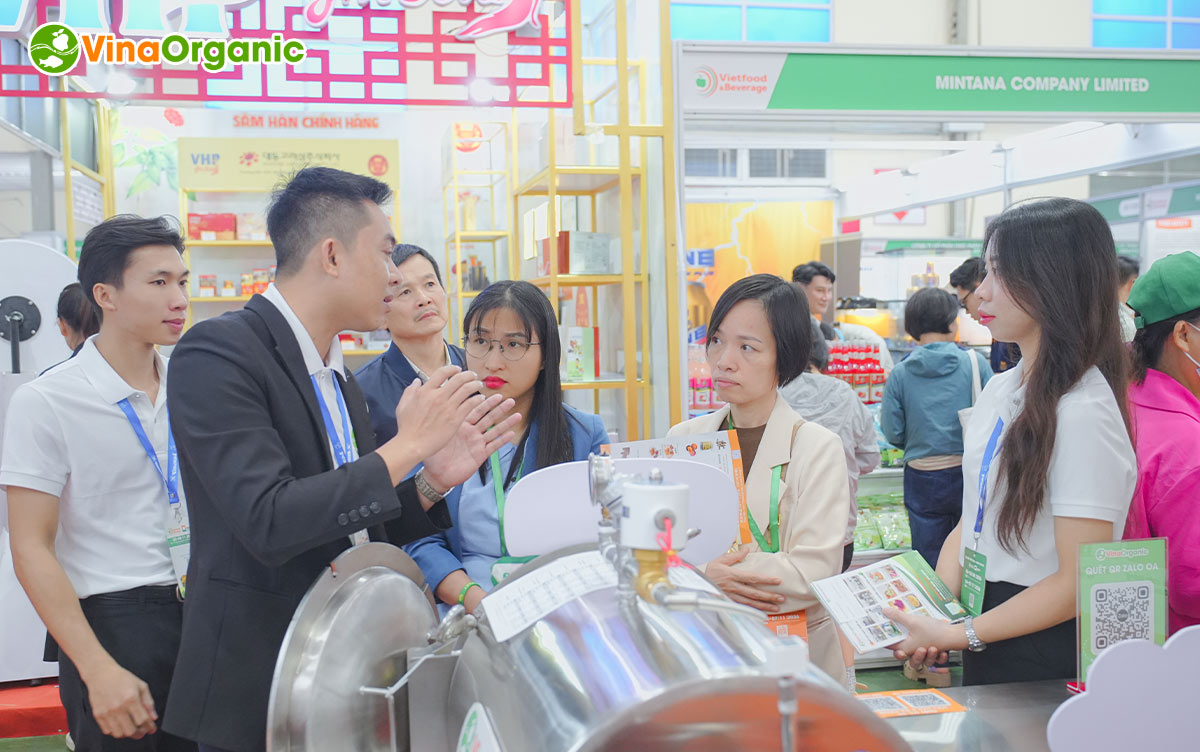 Triển lãm Vietfood & Beverage – Propack Hanoi 2025 đã chính thức khép lại sau 4 ngày diễn ra sôi động tại Trung tâm ICE Hà Nội