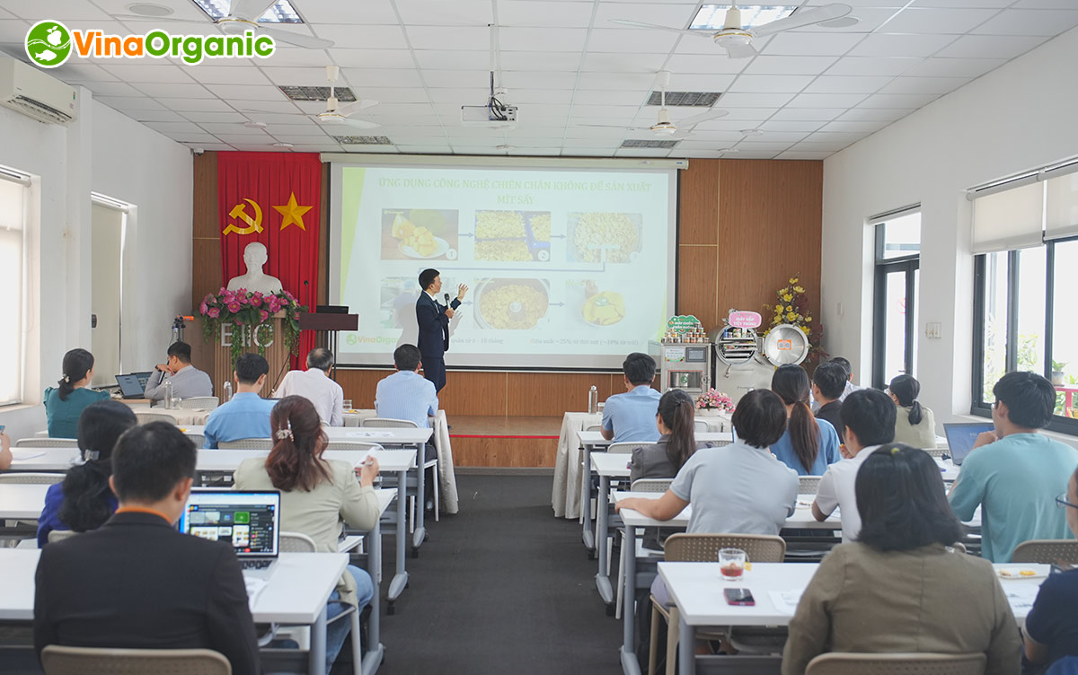 VinaOrganic đã có mặt tại Hội thảo Công nghệ Chiên Chân Không tại Bình Dương. Hãy cùng nhìn lại hình ảnh đáng nhớ tại sự kiện này nhé!